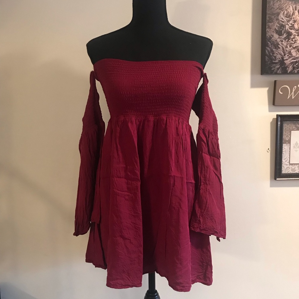 Bell sleeve dress